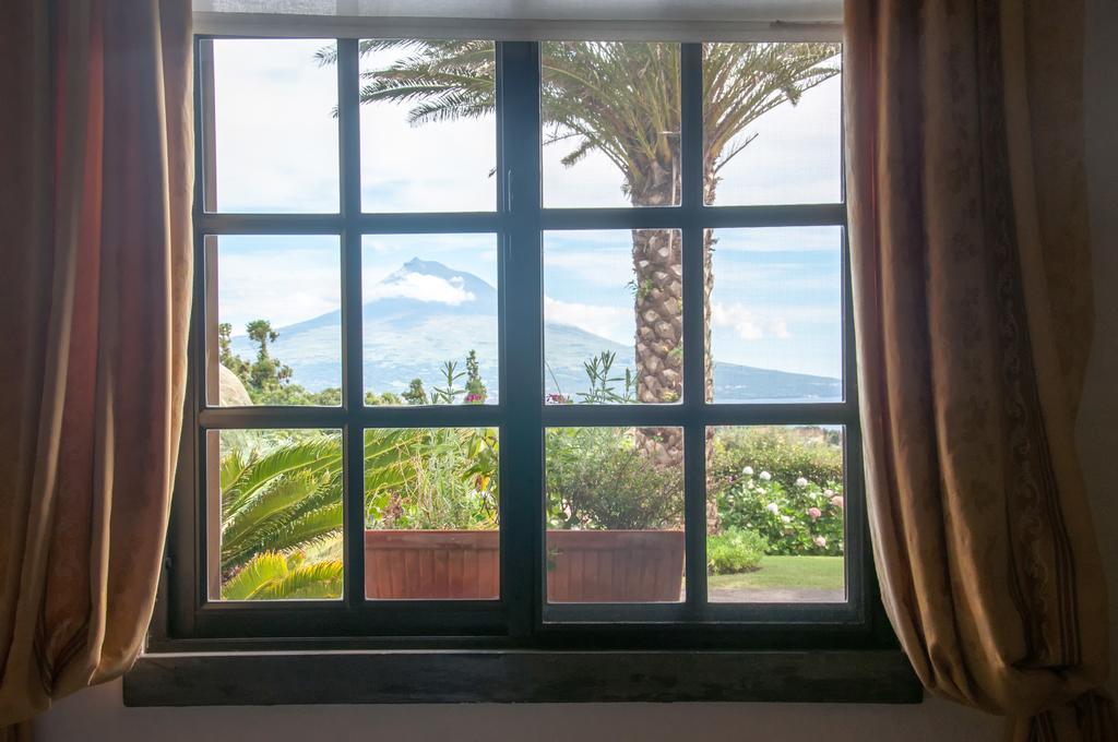 Vila Belgica Bed & Breakfast Horta  Rom bilde